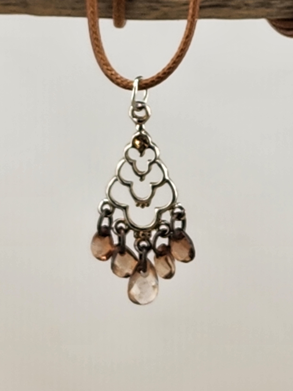 18in Adjustable Silver Tone Teardrop Pendant Necklace with Light Brown Gem Drops
